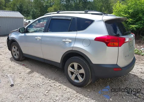 2015 Toyota Rav4 Xle из США, поврежденный, VIN JTMRFREV0FD104682